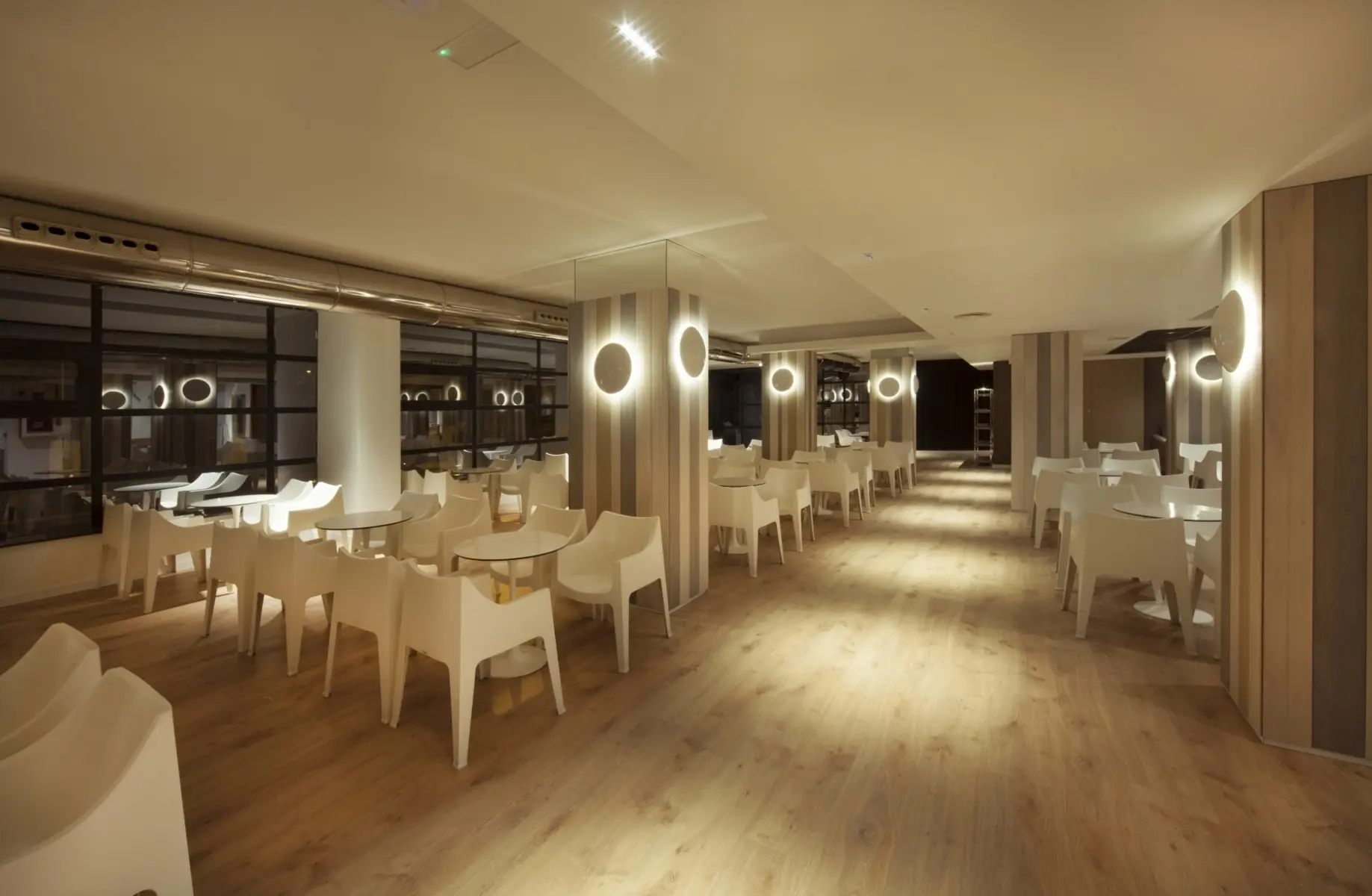 Restauracja i jedzenie w hotelu Cuco