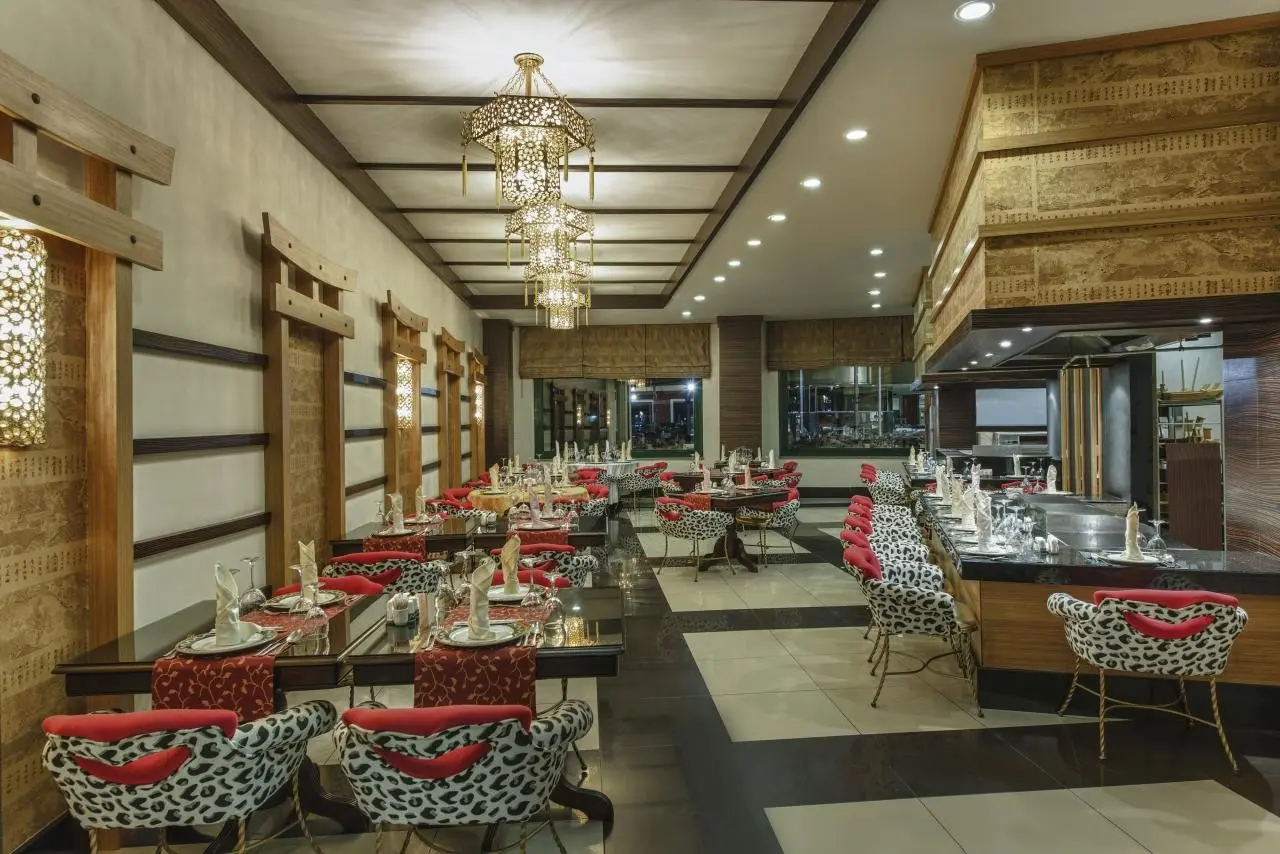 Delphin Palace — DELPHIN PALACE