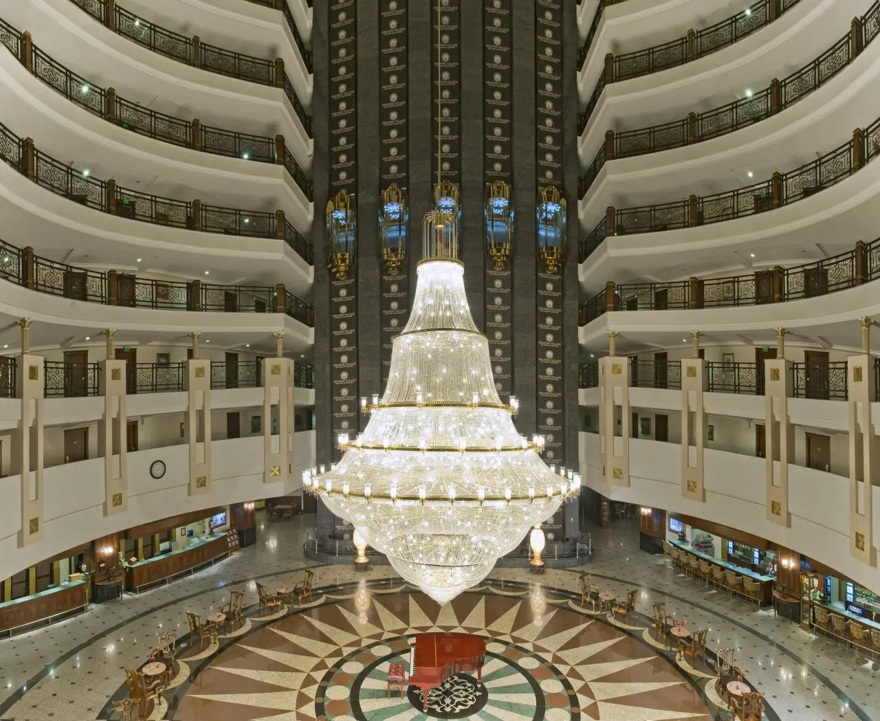 Delphin Palace — DELPHIN PALACE