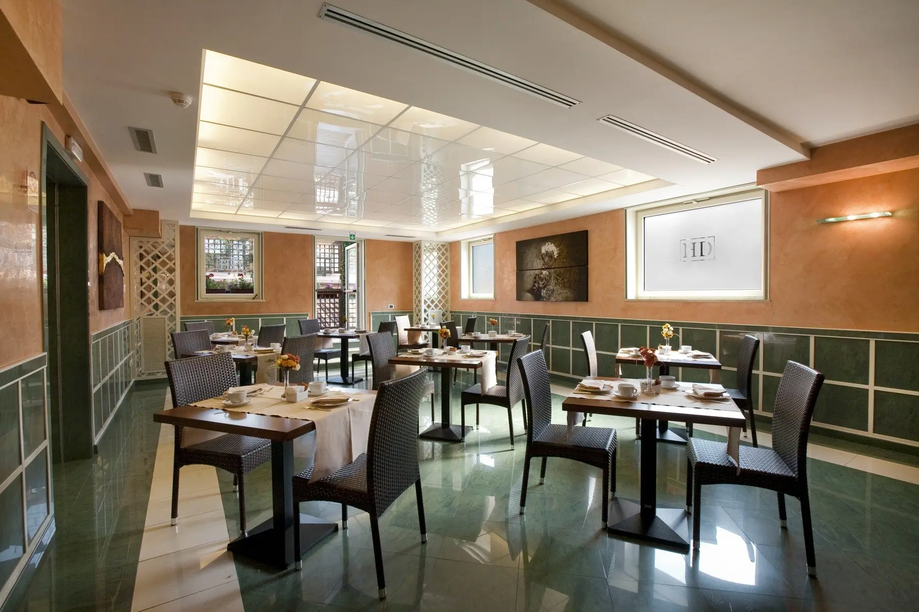 Diana Roof Garden — DIANA ROOF GARDEN