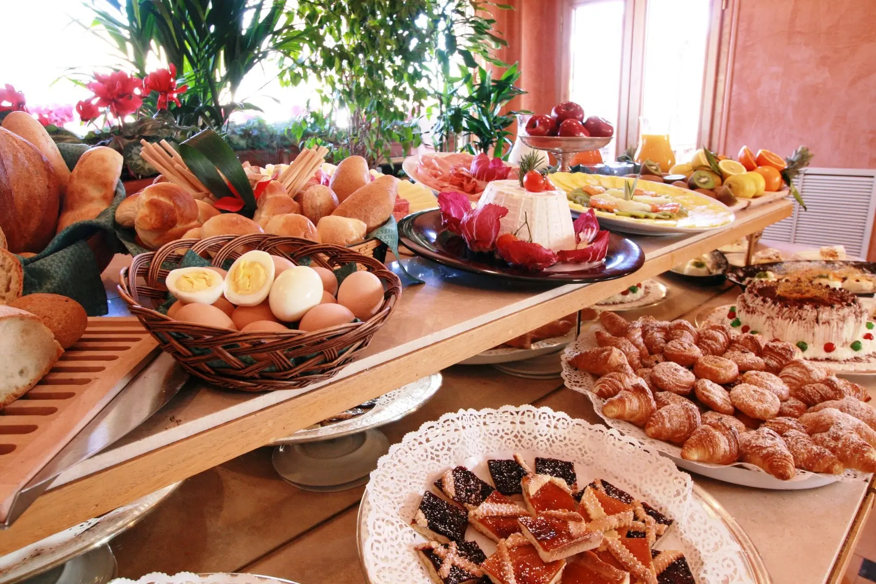 Diana Roof Garden — DIANA ROOF GARDEN