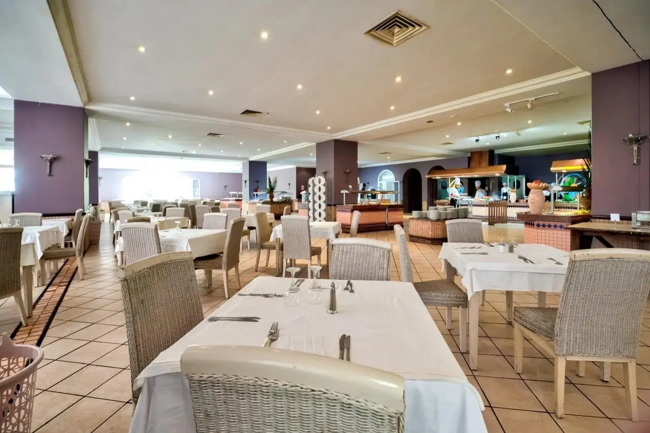 Restauracja i jedzenie w hotelu Djerba Resort