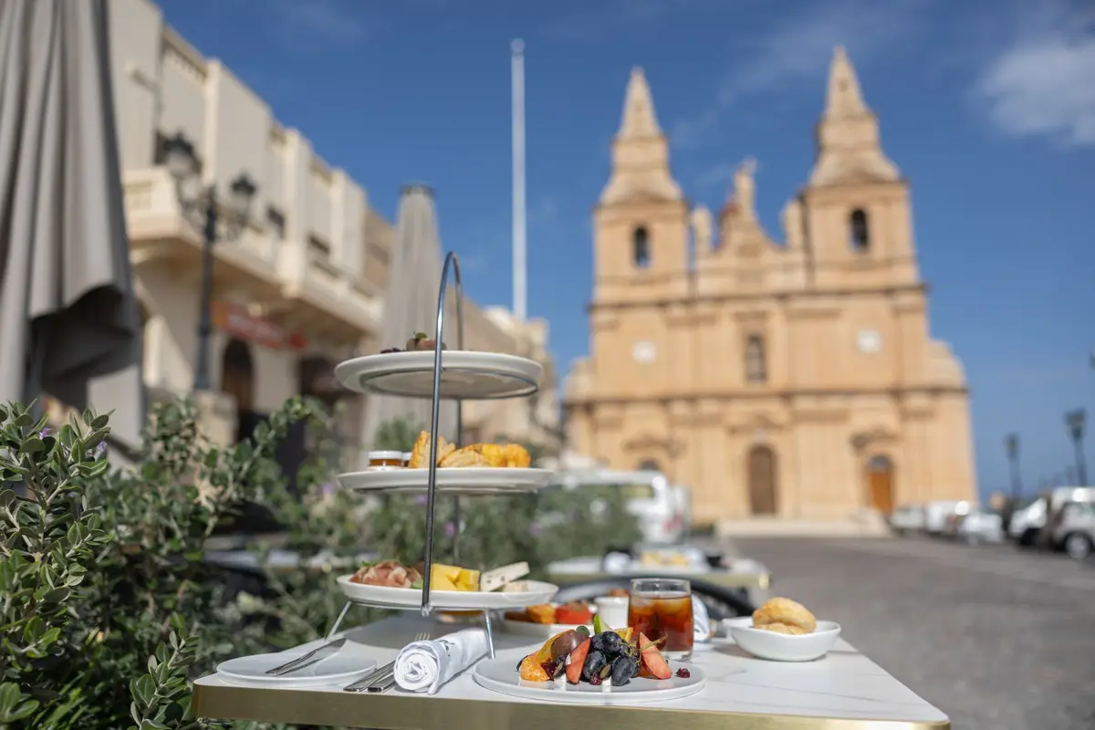 Restauracja i jedzenie w hotelu Doms Boutique Living