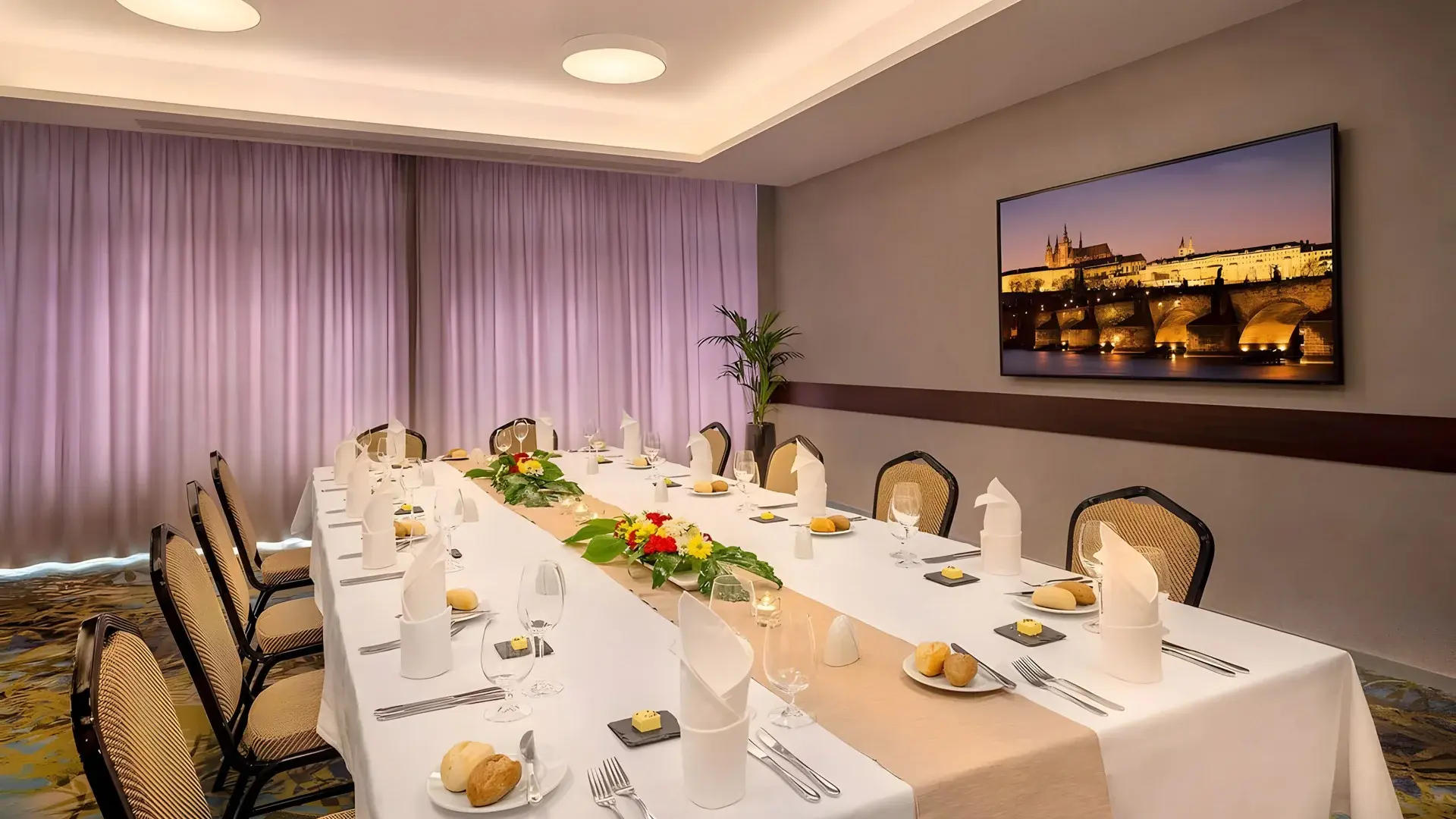 Restauracja i jedzenie w hotelu Duo