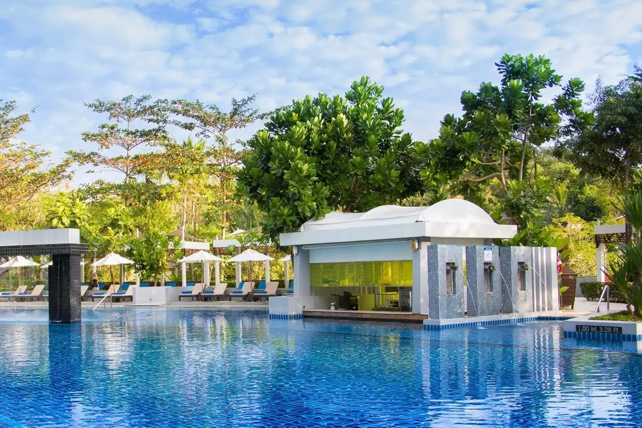 Dusit Thani Krabi Beach Resort — DUSIT THANI KRABI BEACH RESORT