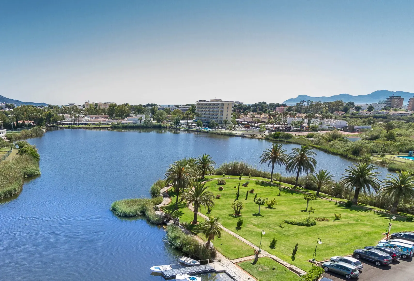Widok z hotelu Eix Lagotel Holiday Resort