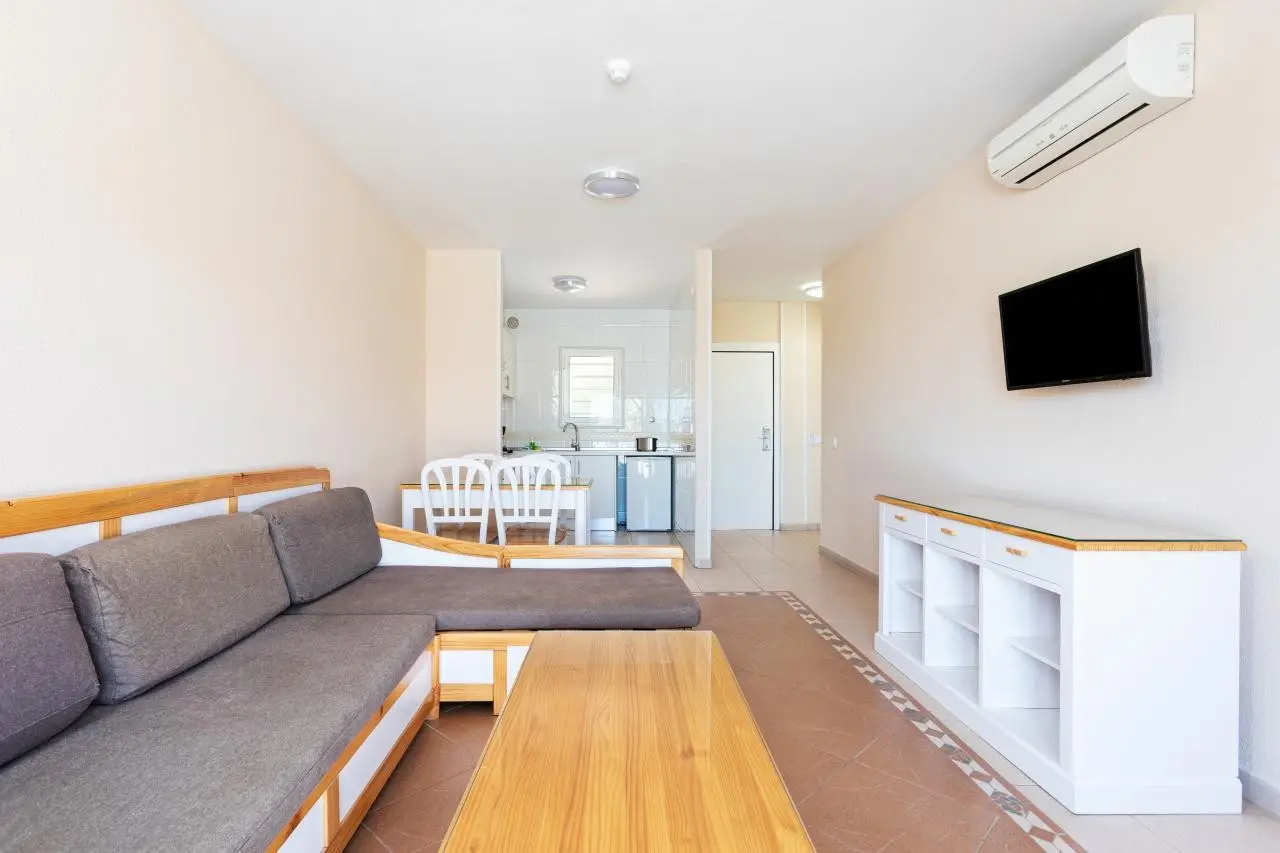 El Duque Hotel — EL DUQUE