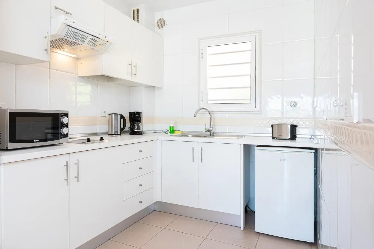 El Duque Hotel — EL DUQUE