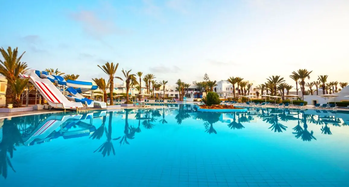 Basen w hotelu El Mouradi Djerba Menzel