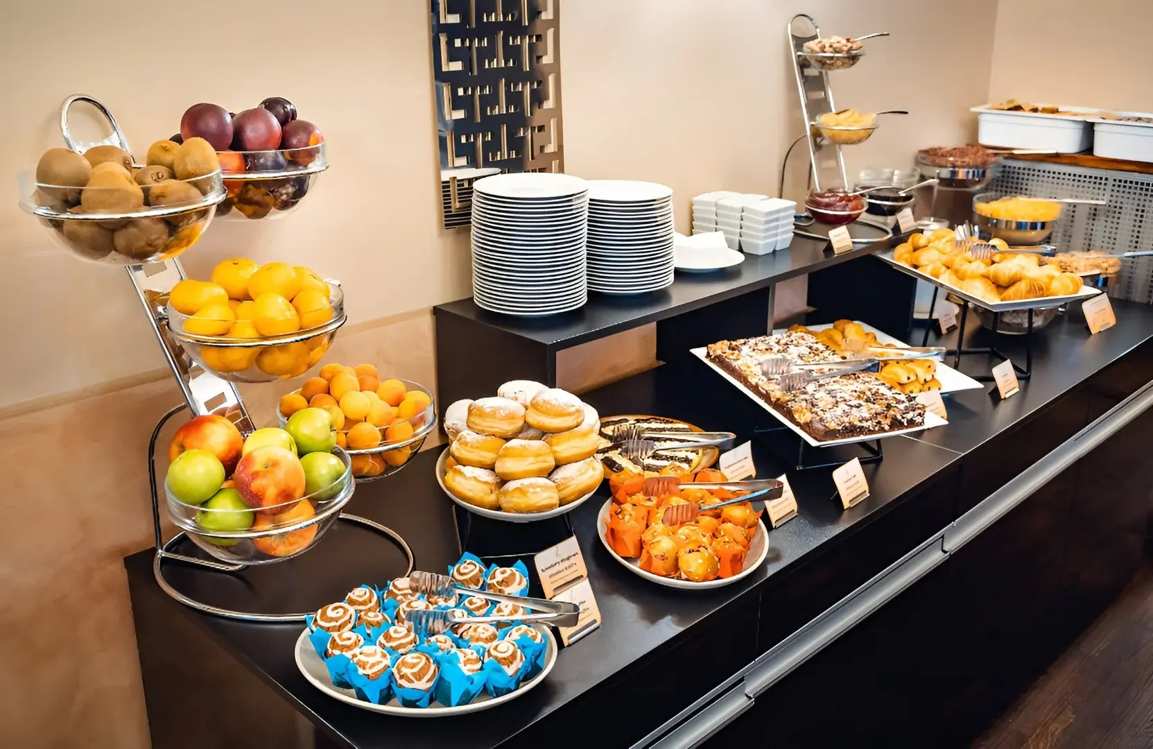 Restauracja i jedzenie w hotelu Élite Prague