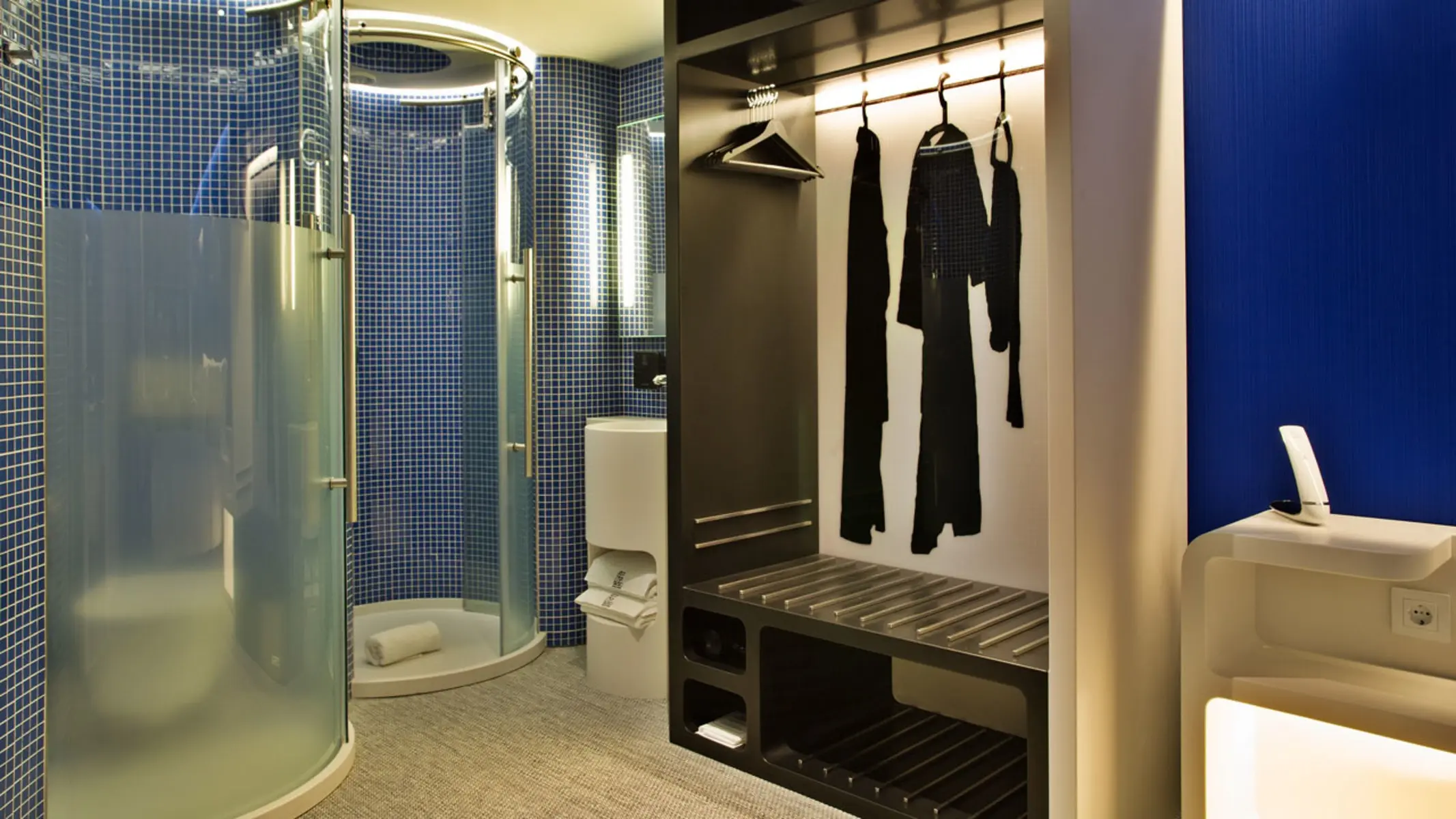 EVOLUTION Lisboa — EVOLUTION LISBOA