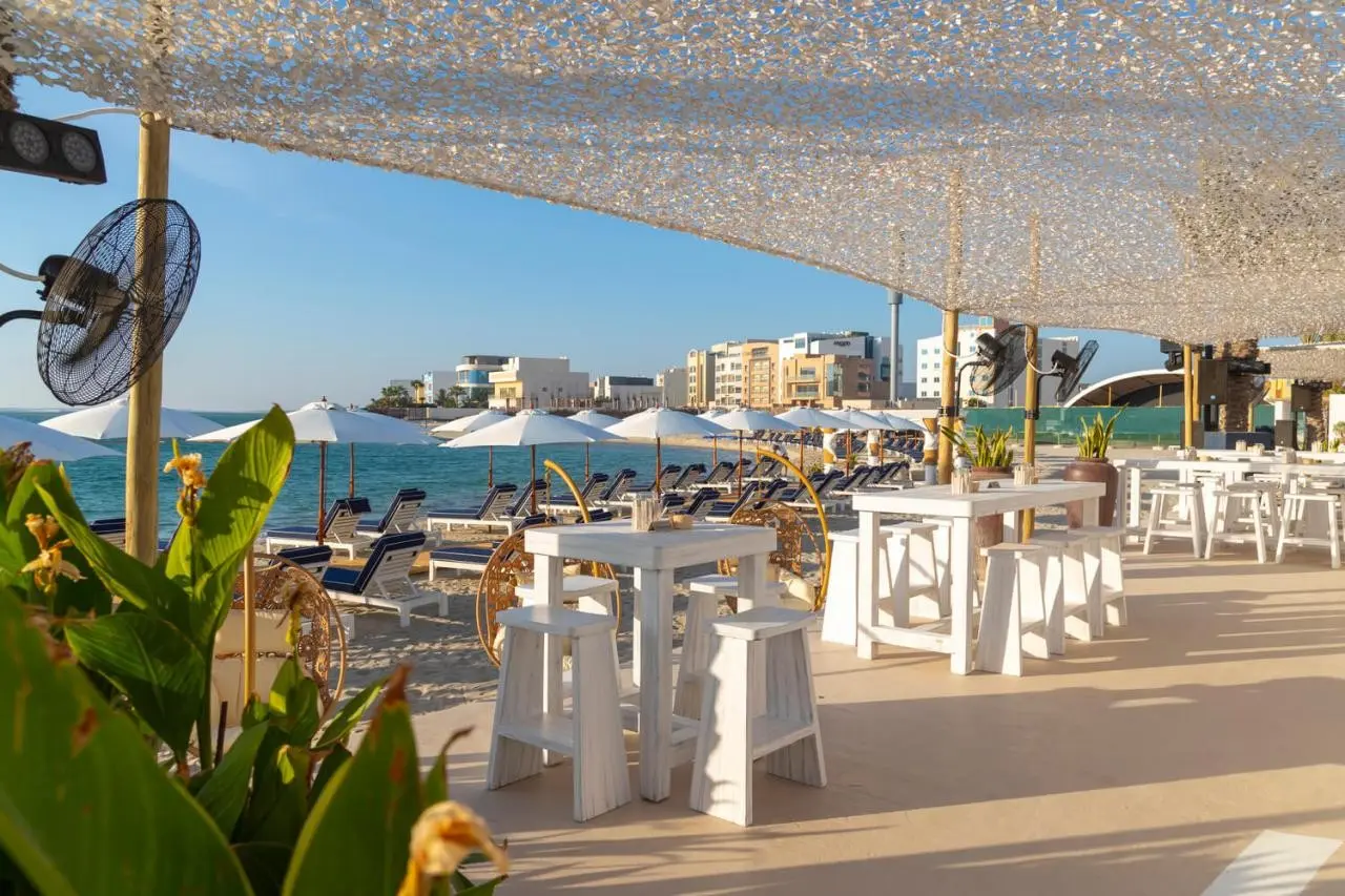 Plaża przy hotelu F1 Grand Prix - Solymar Hotel