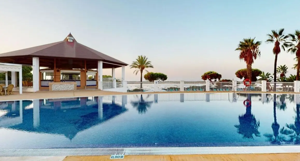 Basen w hotelu Garden Playanatural Hotel Spa