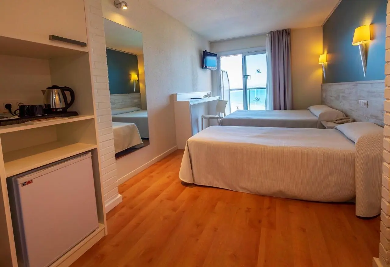 Golden Donaire Beach — GOLDEN DONAIRE BEACH