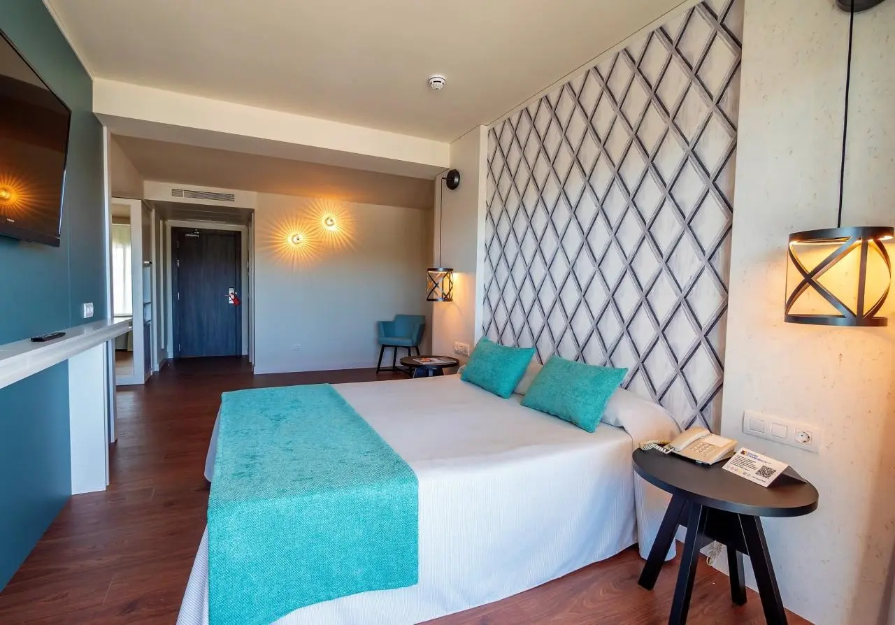 Golden Donaire Beach — GOLDEN DONAIRE BEACH