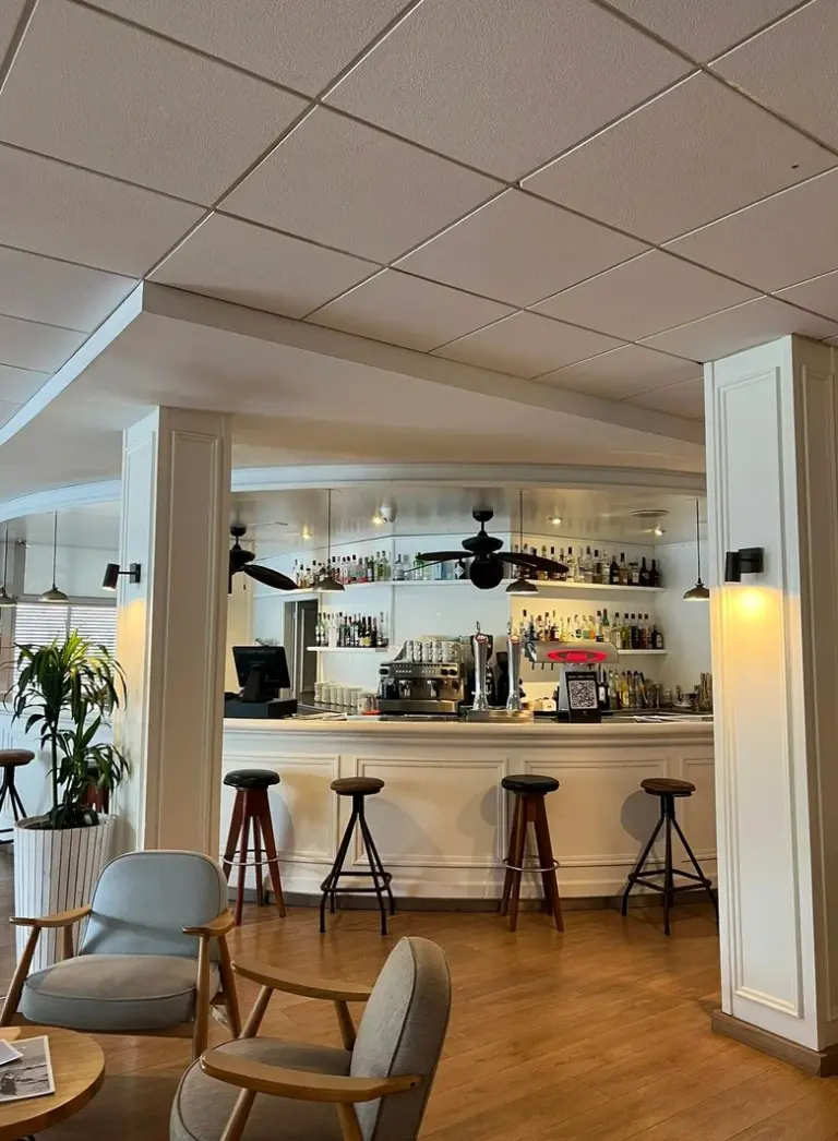 Restauracja i jedzenie w hotelu Gran Hotel Flamingo Adults Only