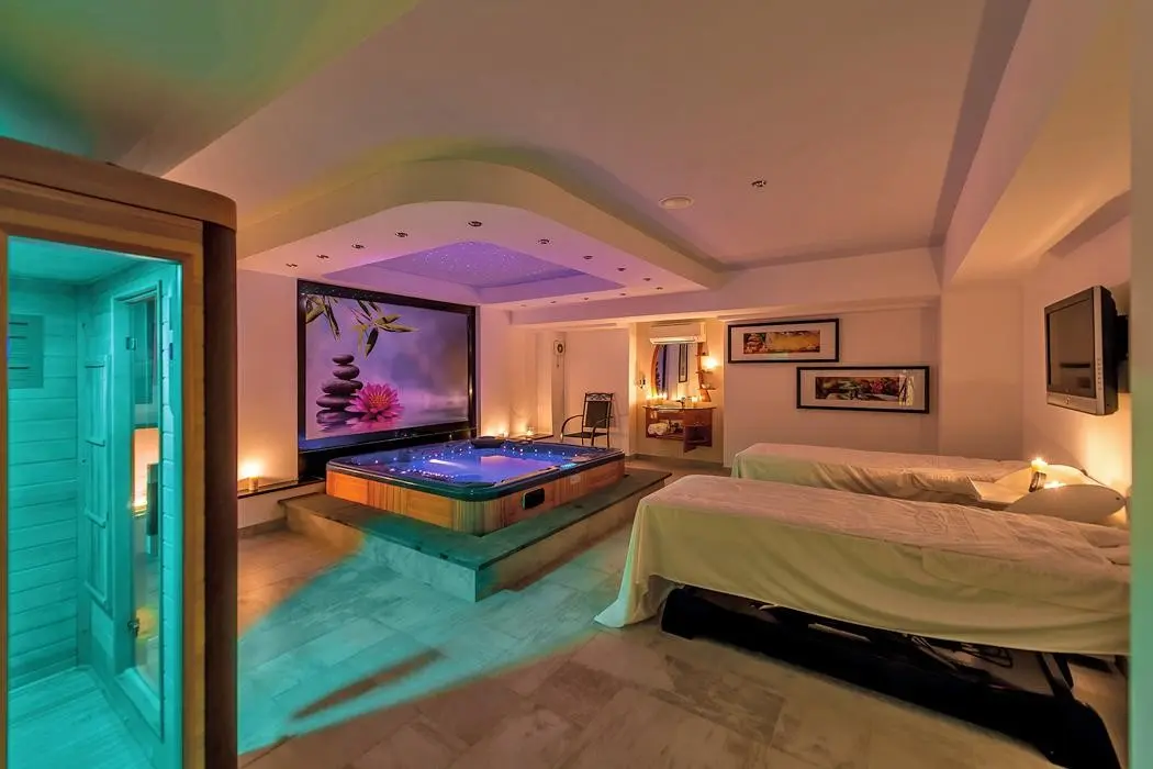 Grand Hotel Gozo — GRAND HOTEL GOZO