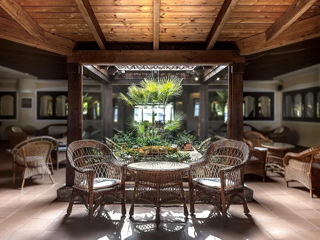 Grand Hotel Smeraldo Beach — GRAND HOTEL SMERALDO BEACH