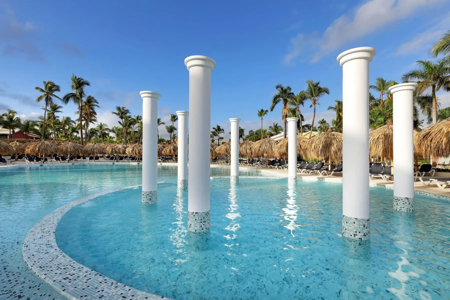 Grand Palladium Bavaro Suites Resort & Spa — GRAND PALLADIUM BAVARO SUITES RESORT & SPA