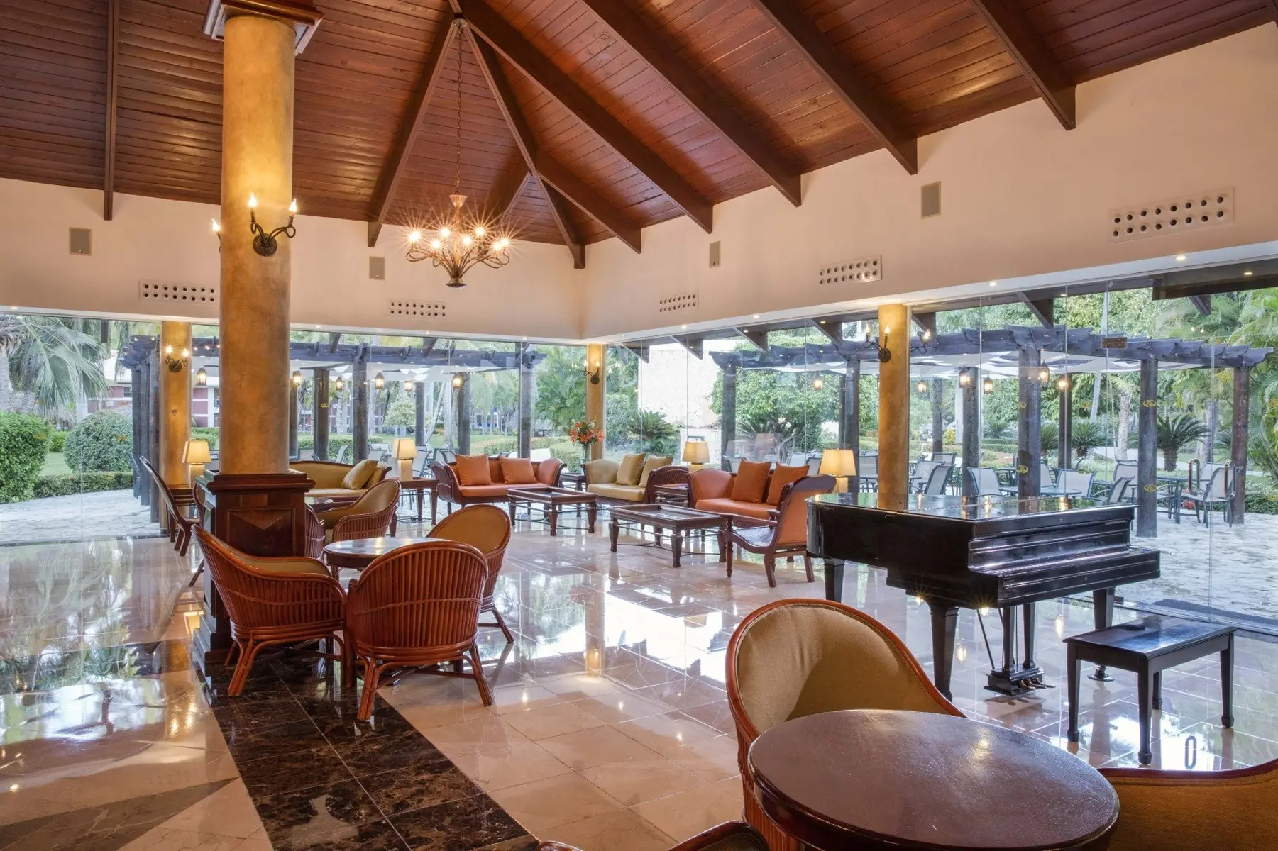 Grand Palladium Bavaro Suites Resort & Spa — GRAND PALLADIUM BAVARO SUITES RESORT & SPA