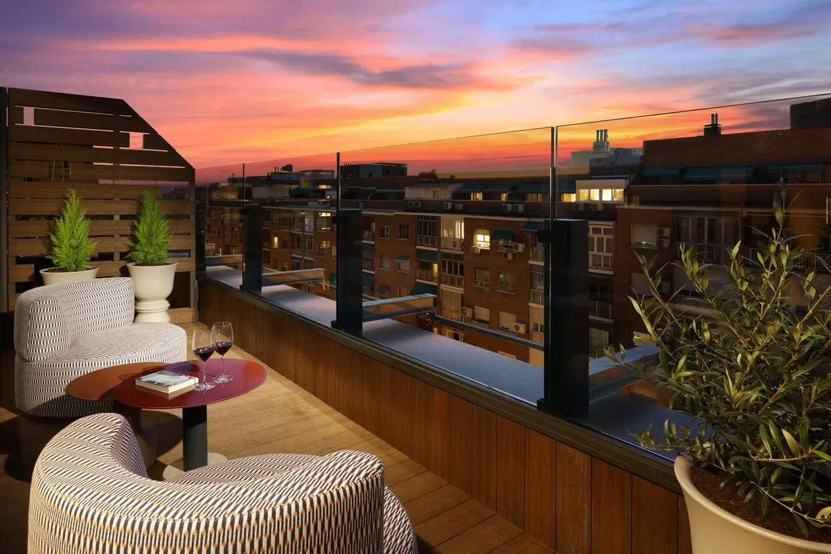 Hard Rock Hotel Madrid — HARD ROCK HOTEL MADRID