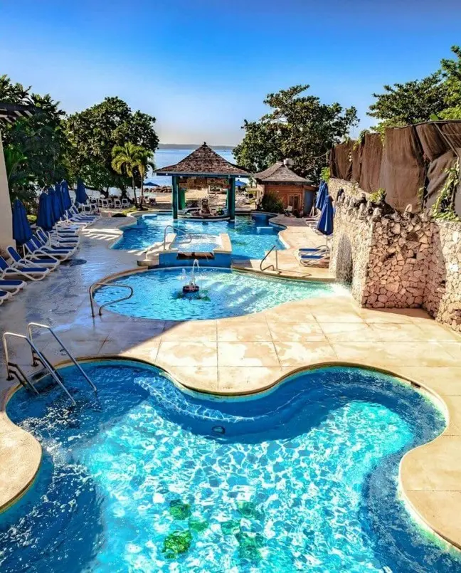 Hedonism II Resort — HEDONISM II RESORT