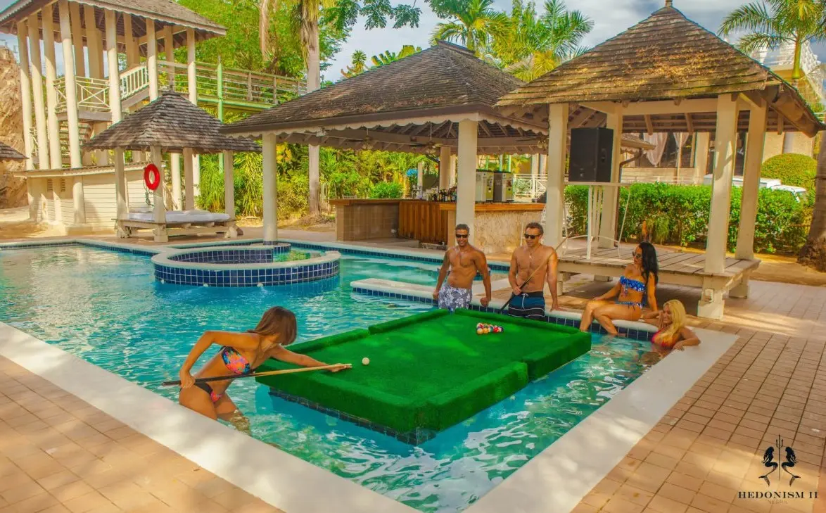 Hedonism II Resort — HEDONISM II RESORT