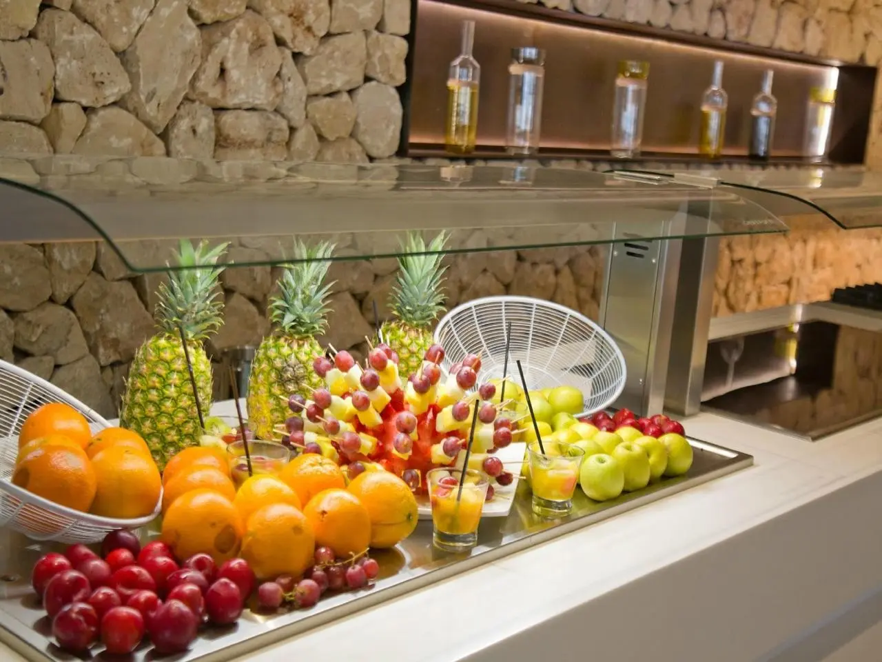 Restauracja i jedzenie w hotelu HM Balanguera