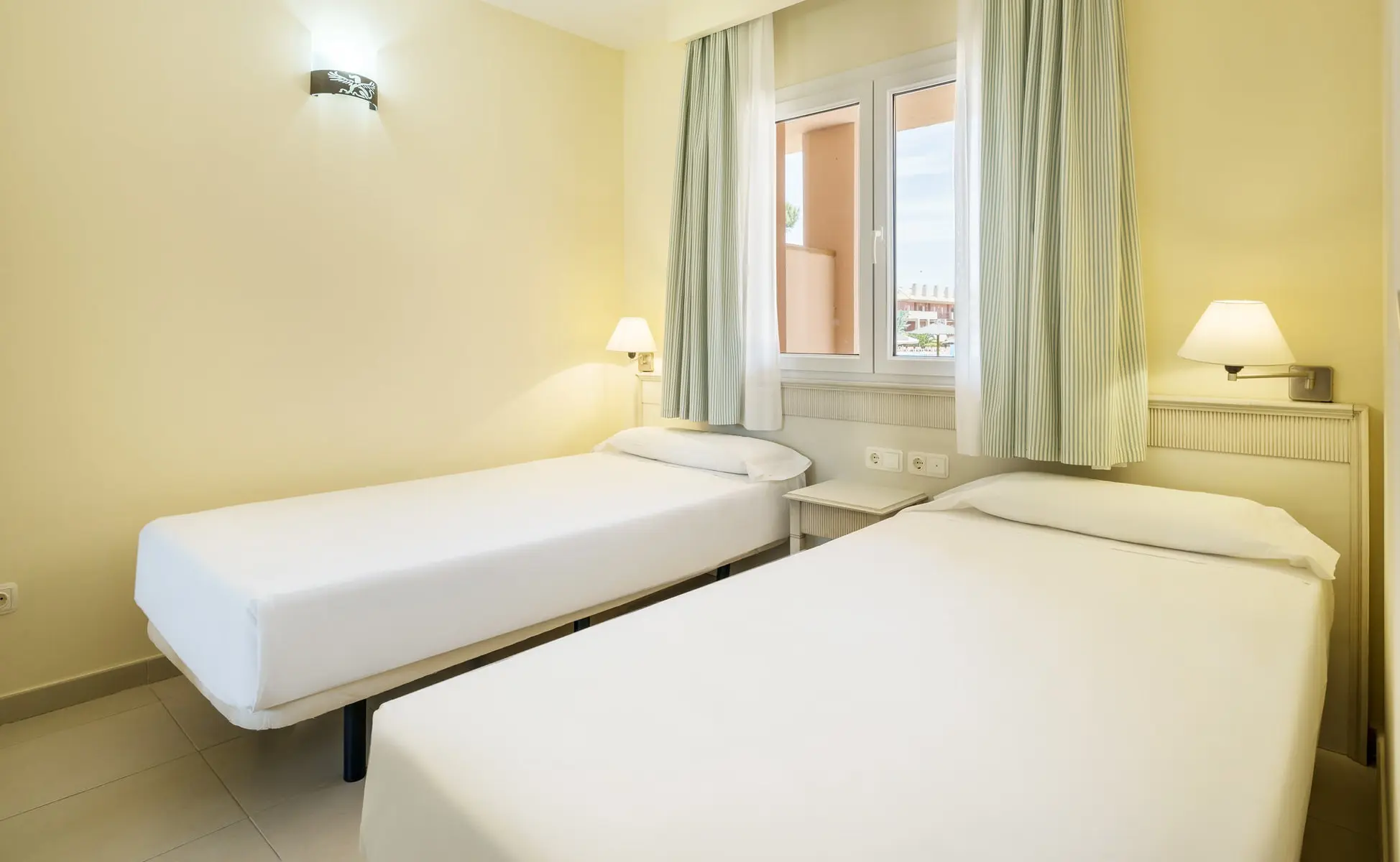 Ilunion Sancti Petri — ILUNION SANCTI PETRI