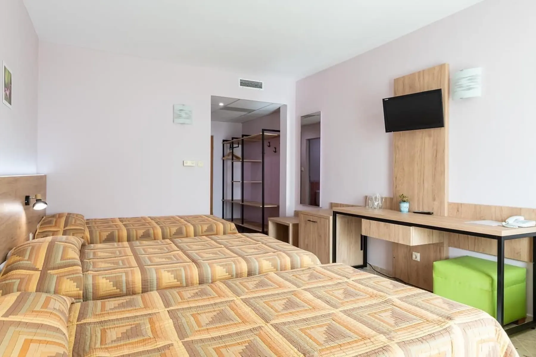 Ivana Palace — IVANA PALACE