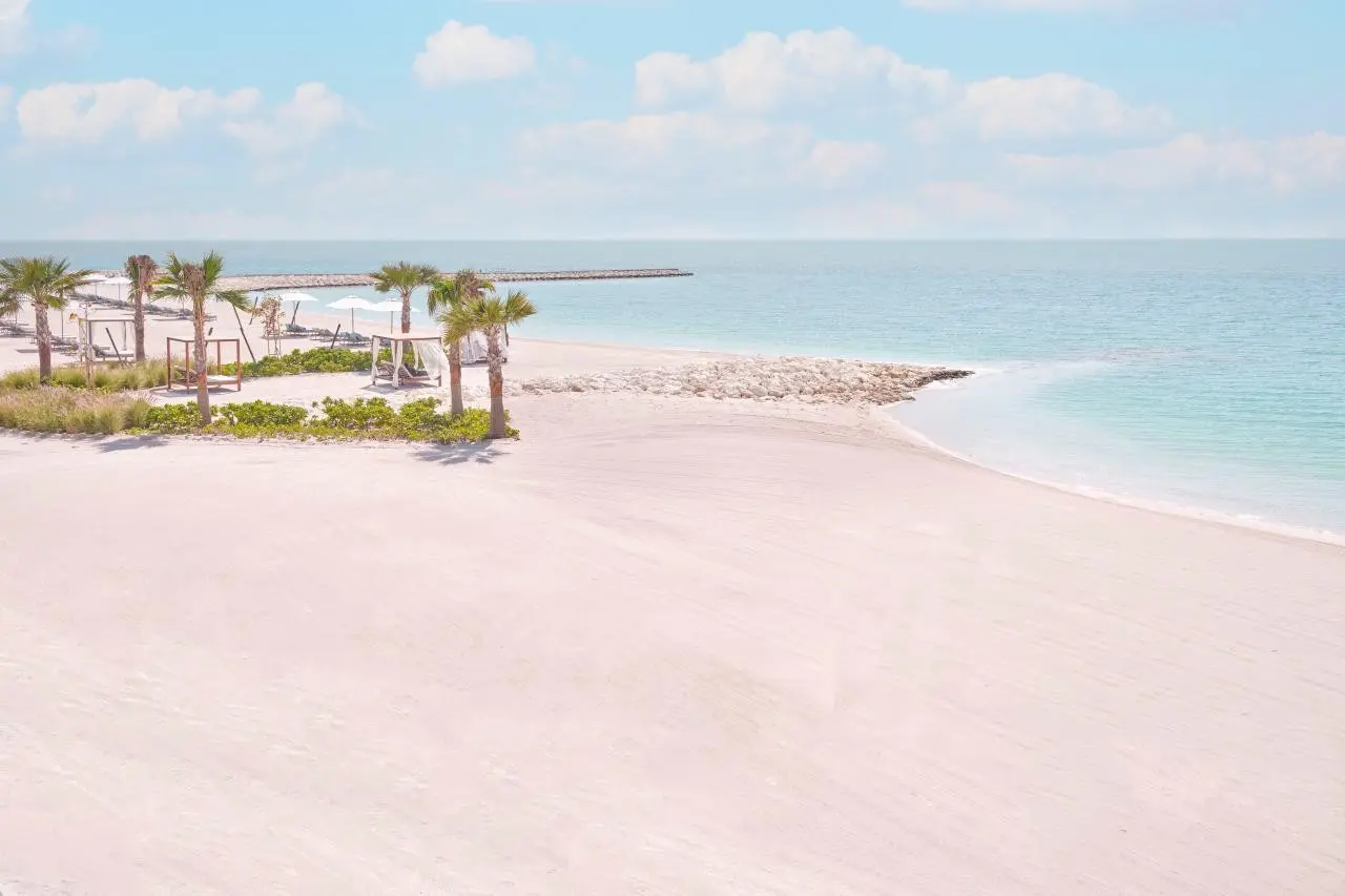 Jumeirah Gulf Bahrain Resort and Spa — JUMEIRAH GULF OF BAHRAIN RESORT AND SPA