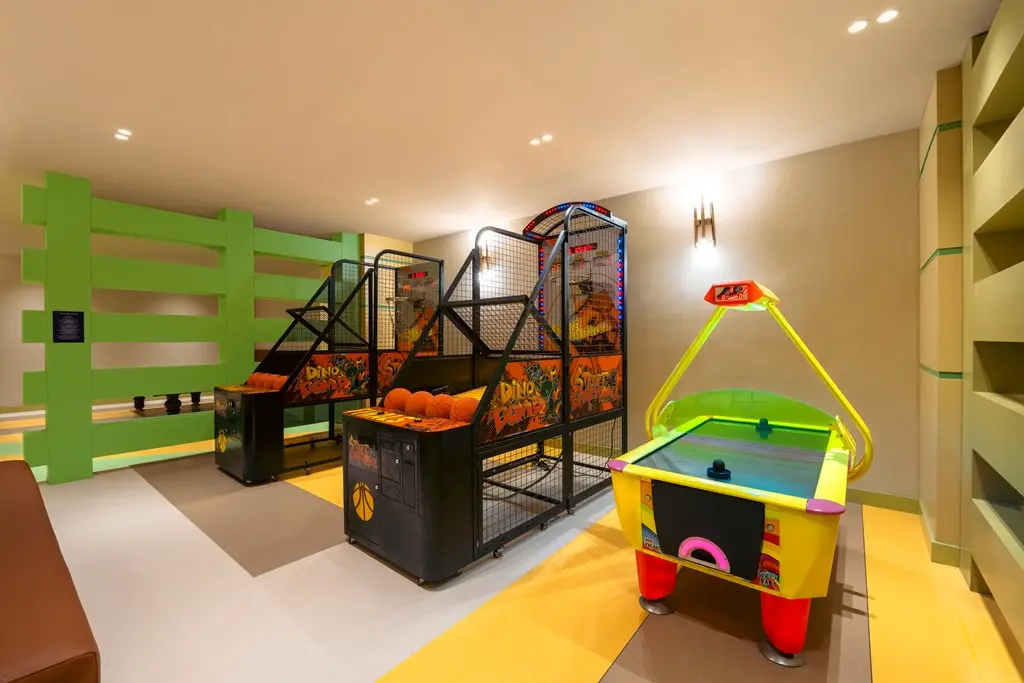 Kirman Arycanda De Luxe — KIRMAN ARYCANDA DE LUXE