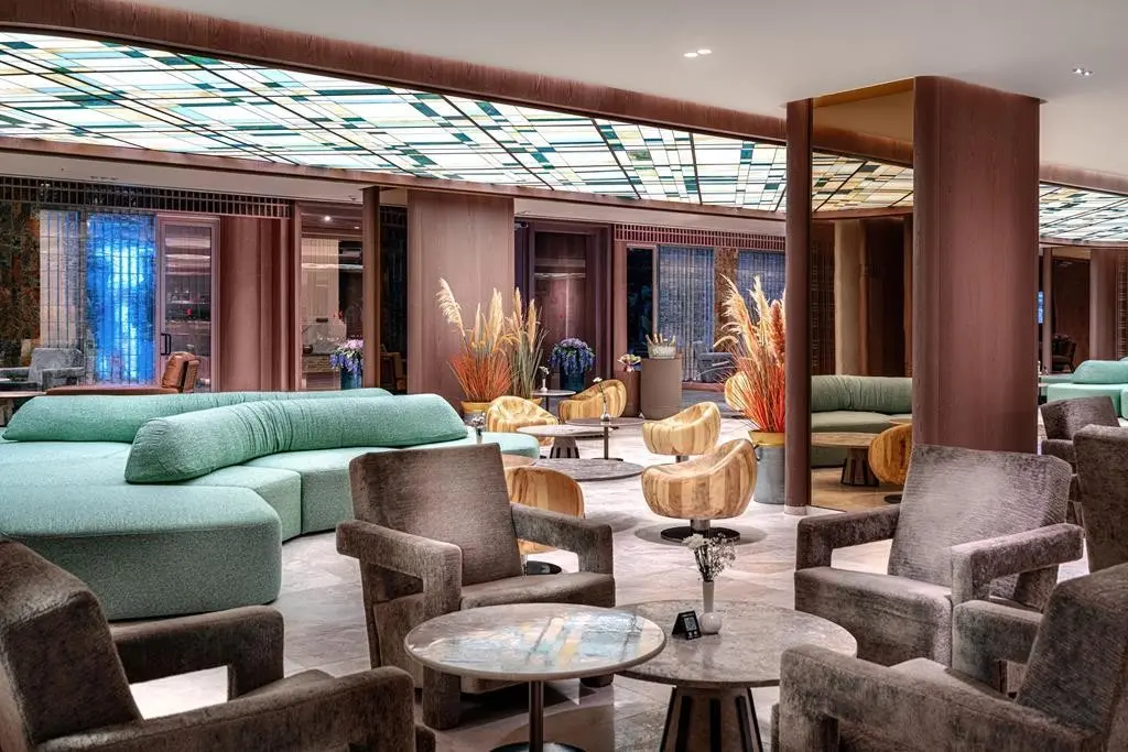 Kirman Arycanda De Luxe — KIRMAN ARYCANDA DE LUXE