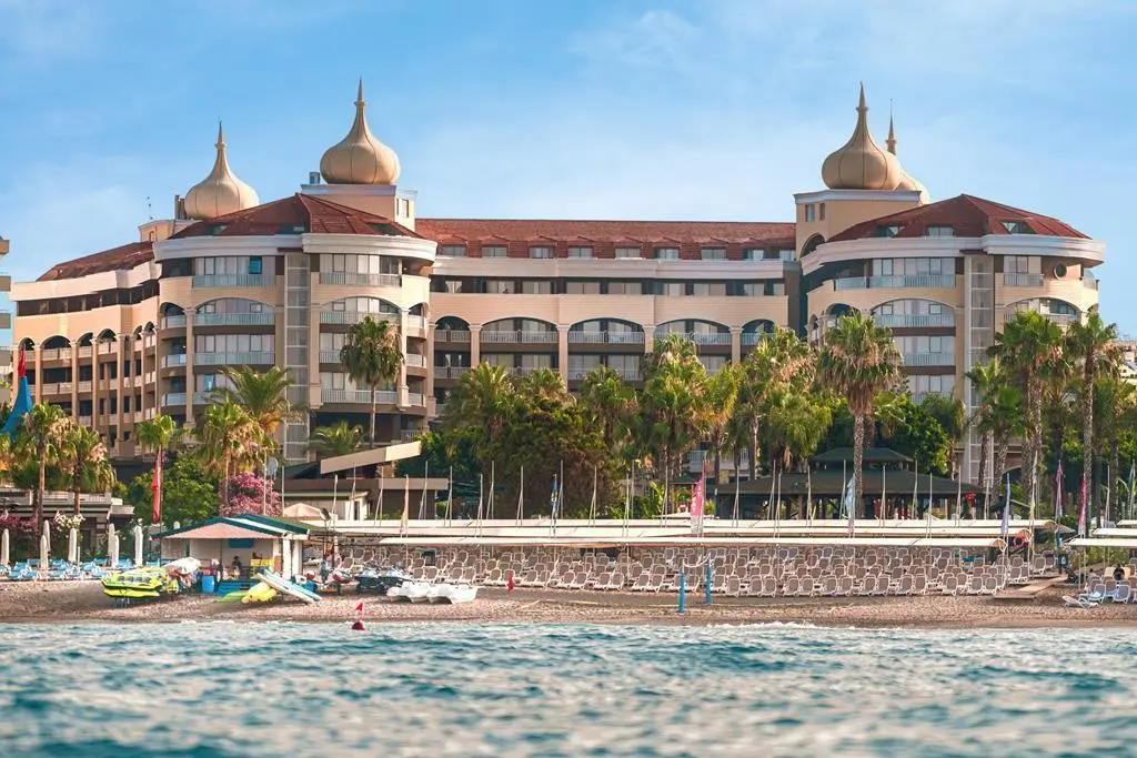 Kirman Arycanda De Luxe — KIRMAN ARYCANDA DE LUXE