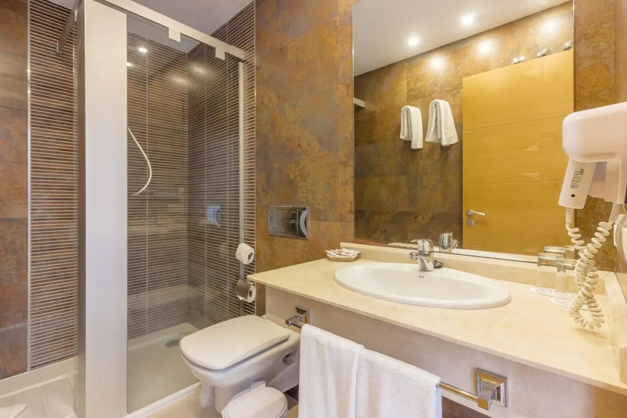 Klayman Diamond Aparthotel — KLAYMAN DIAMOND APARTHOTEL