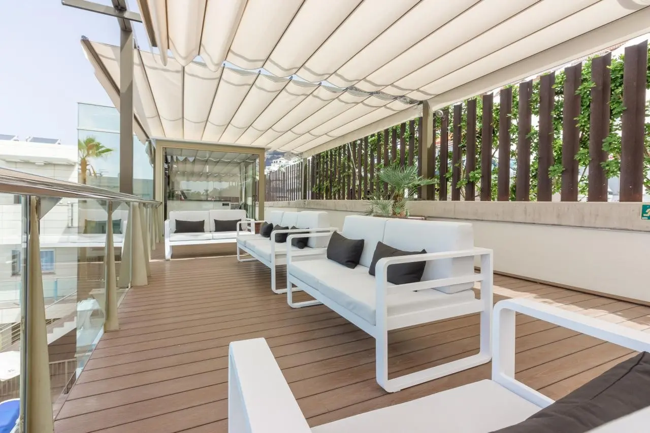 Klayman Diamond Aparthotel — KLAYMAN DIAMOND APARTHOTEL