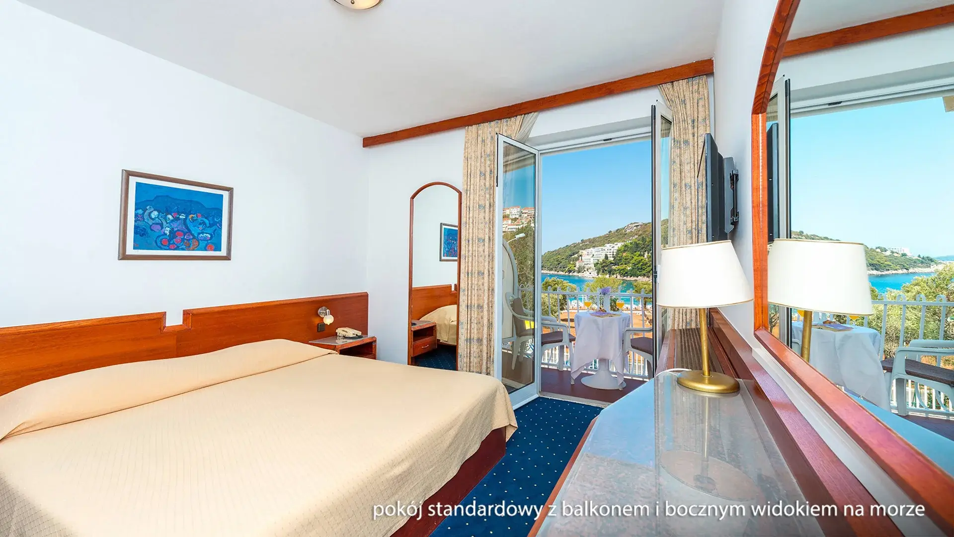 Pokój w hotelu Komodor