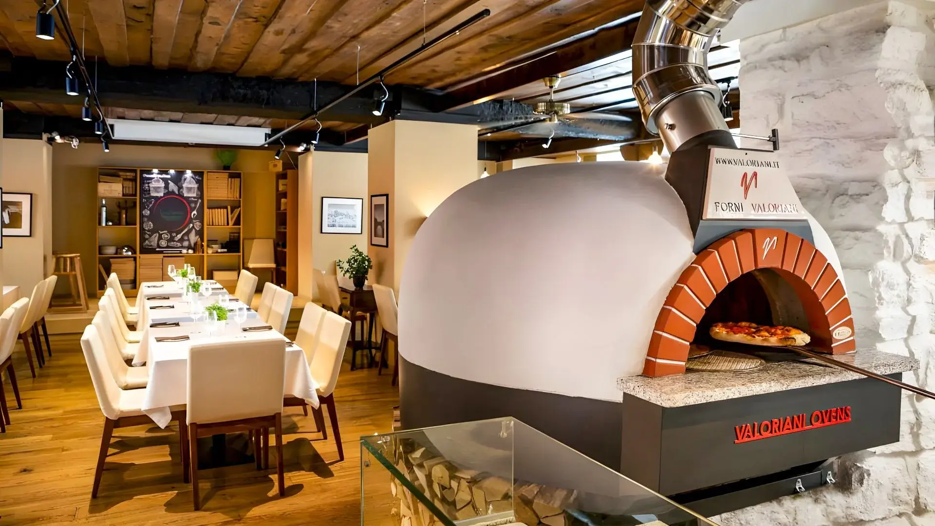 Restauracja i jedzenie w hotelu Kreutzwald Hotel Tallinn