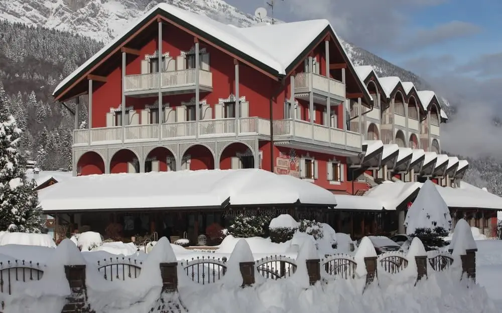 La Bussola — LA BUSSOLA