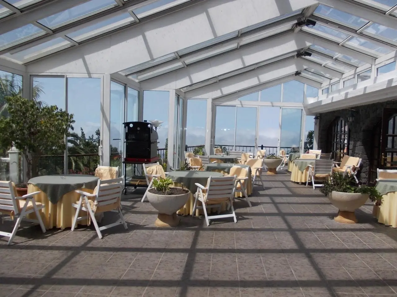 La Palma Romantica — LA PALMA ROMANTICA