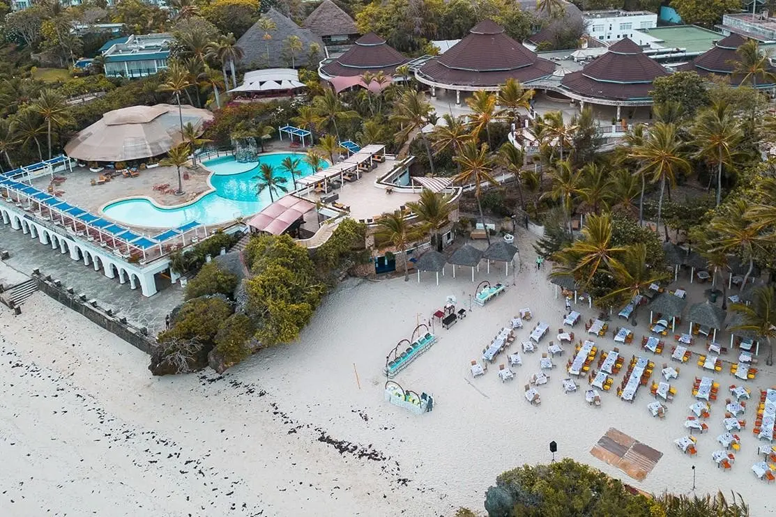 Leopard Beach Resort & Spa — LEOPARD BEACH RESORT & SPA