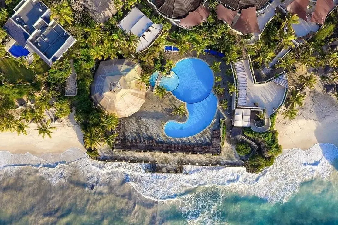 Leopard Beach Resort & Spa — LEOPARD BEACH RESORT & SPA