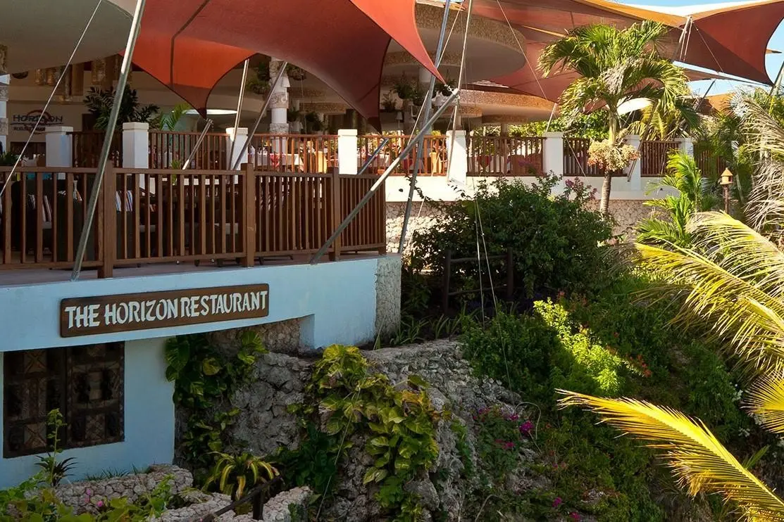 Leopard Beach Resort & Spa — LEOPARD BEACH RESORT & SPA