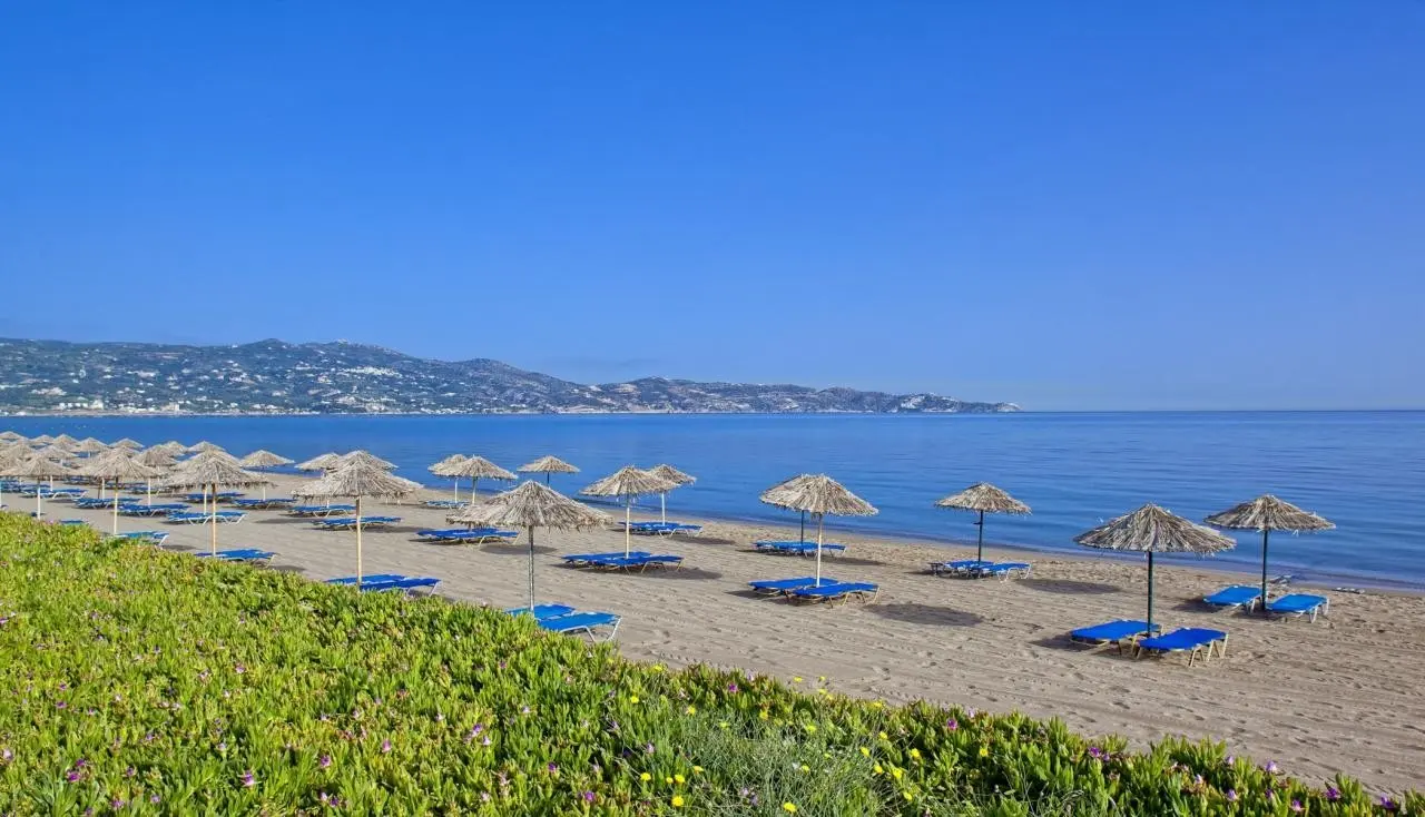 Lili Hotel — LILI HOTEL