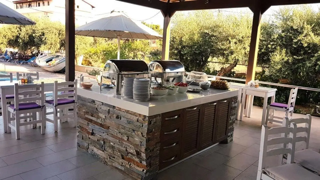 Lili Hotel — LILI HOTEL