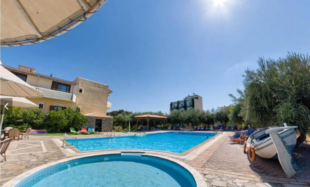 Lili Hotel — LILI HOTEL