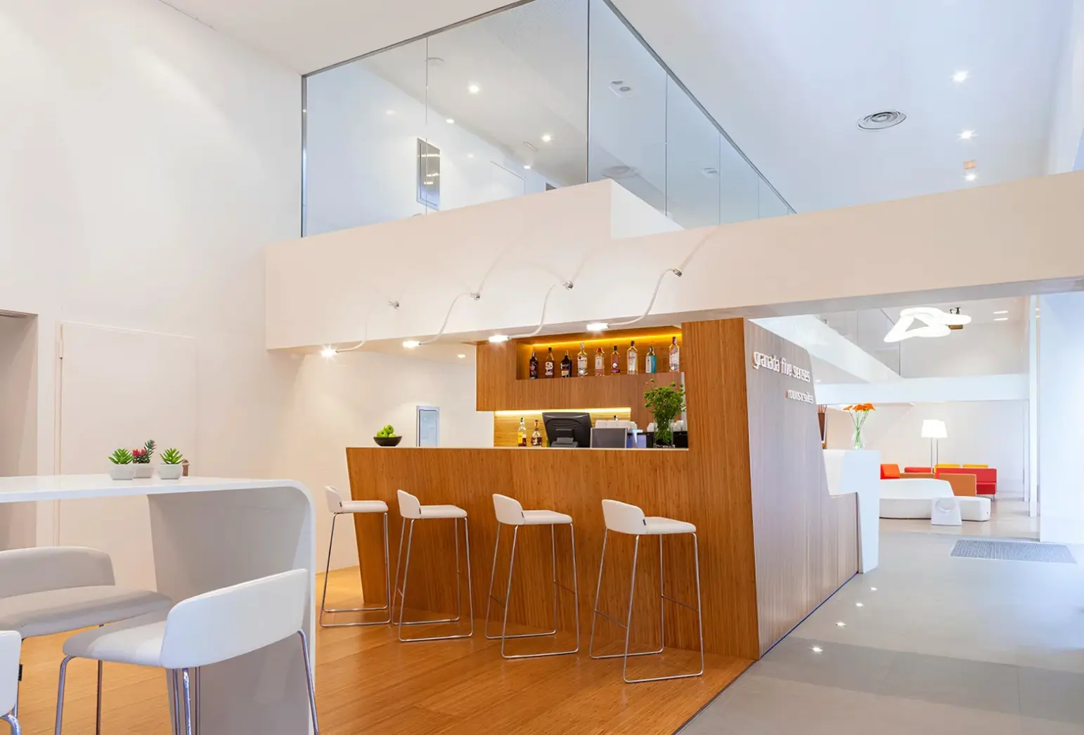 Restauracja i jedzenie w hotelu Macià Granada Five Senses