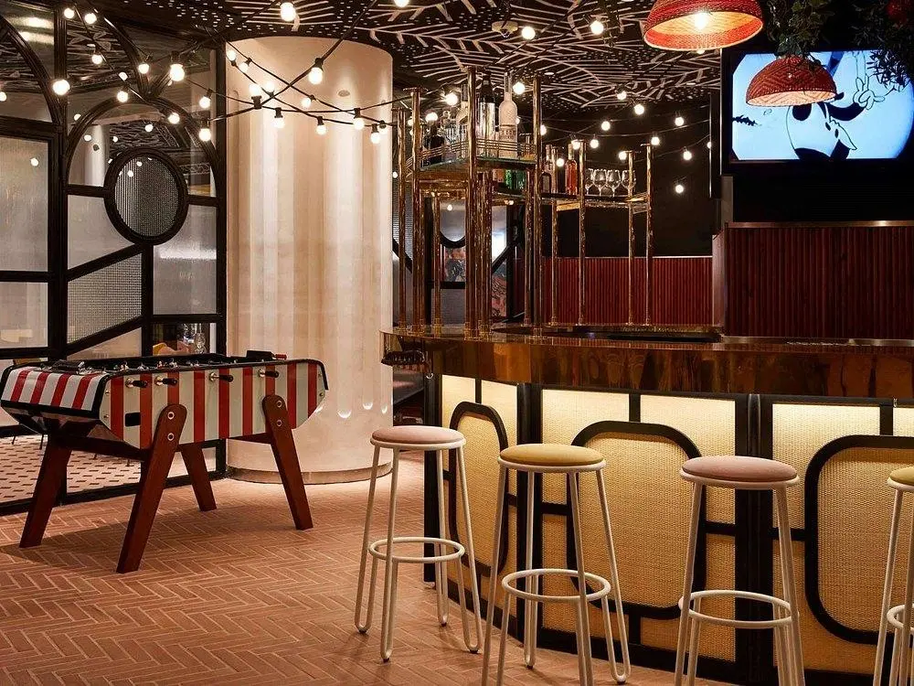 Mama Shelter Roma — MAMA SHELTER ROMA