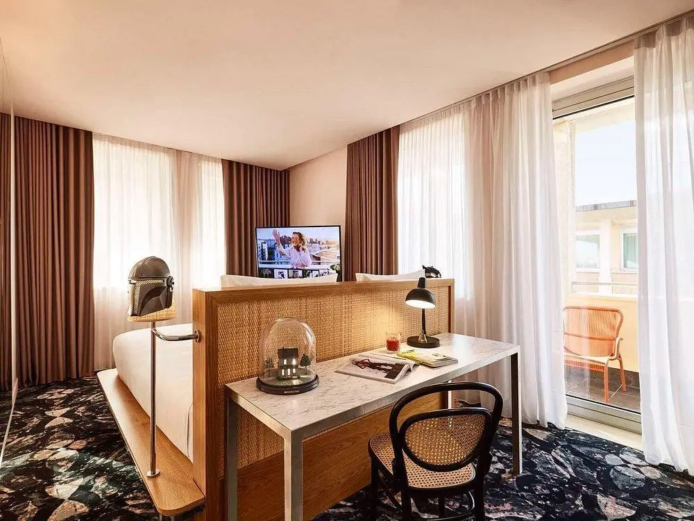 Mama Shelter Roma — MAMA SHELTER ROMA