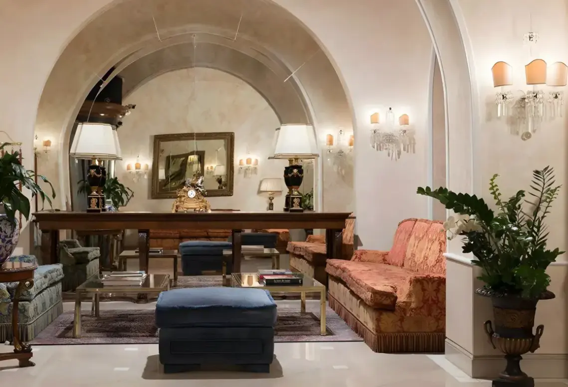Lobby hotelu Marcella Royal Hotel